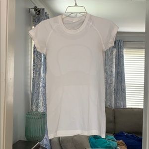 Lulu lemon top size 6